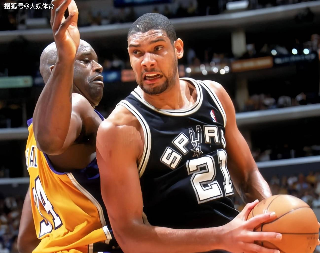 包含马刺遭遇连败,老将邓肯现身指导球队的词条 包含马刺遭遇连败,老将邓肯现身指导球队的词条