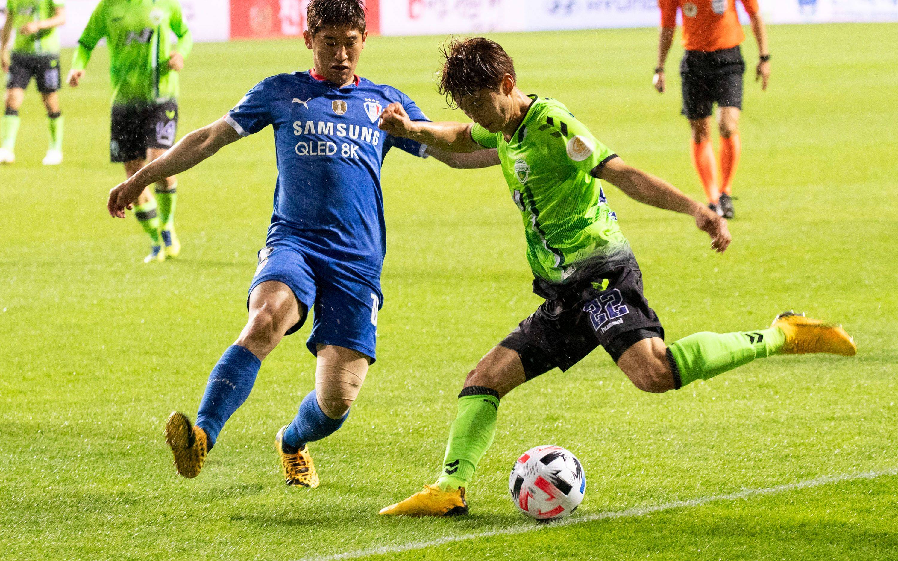 赛场上的激情碰撞!亚洲球队争夺胜利的简单介绍 赛场上的激情碰撞!亚洲球队争夺胜利的简单介绍