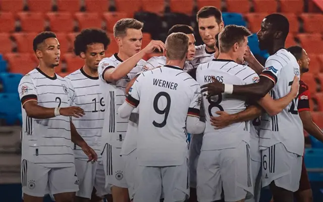 瑞士掀翻土耳其，实现小组前进关键胜利