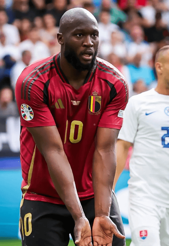 关于斯洛伐克遭遇挫败,小组出线形势严峻的信息 关于斯洛伐克遭遇挫败,小组出线形势严峻的信息