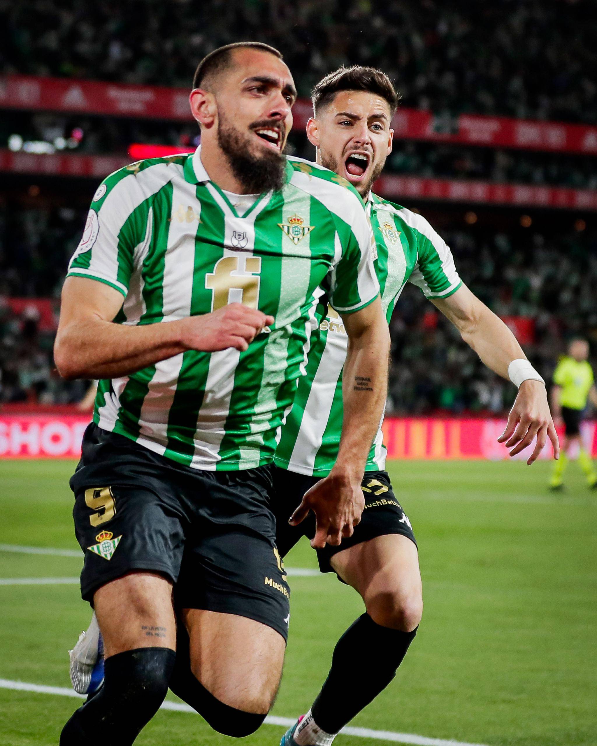 巴伦西亚坐镇主场,塞维利亚暂居领先位置的简单介绍 巴伦西亚坐镇主场,塞维利亚暂居领先位置的简单介绍