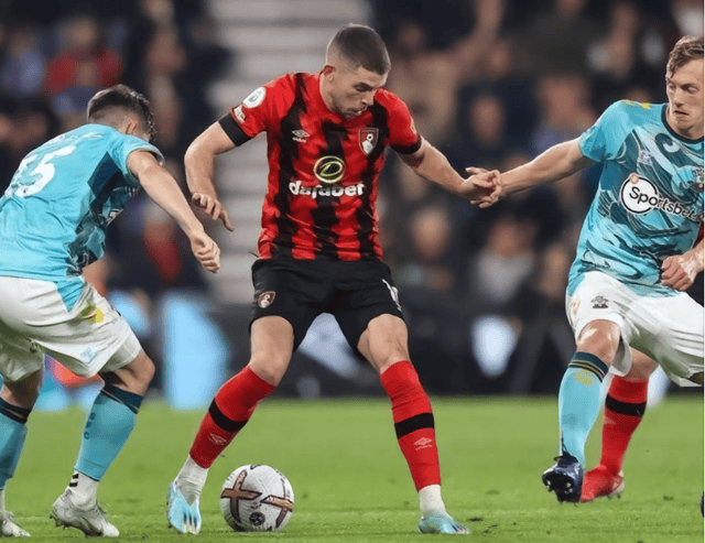 伯恩茅斯将在主场对决西汉姆,追求保级大计 伯恩茅斯将在主场对决西汉姆,追求保级大计