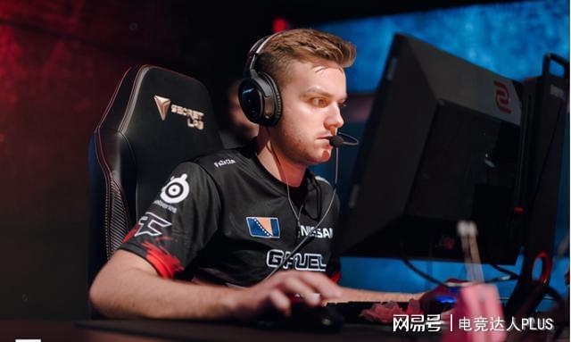 JDG力克FLY，Canyon开启传奇时刻焦点之战淘汰赛，强势挺进下一轮的简单介绍