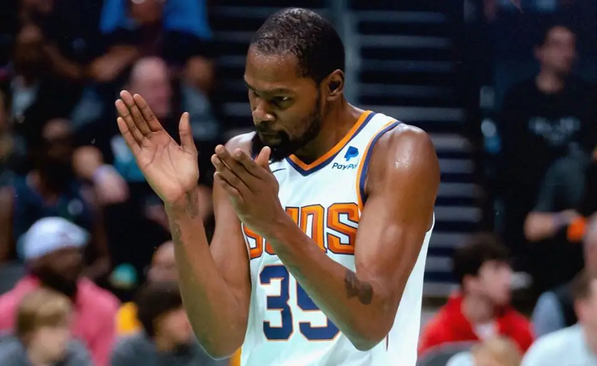 太阳队击败尼克斯,力挽狂澜 太阳队击败尼克斯,力挽狂澜