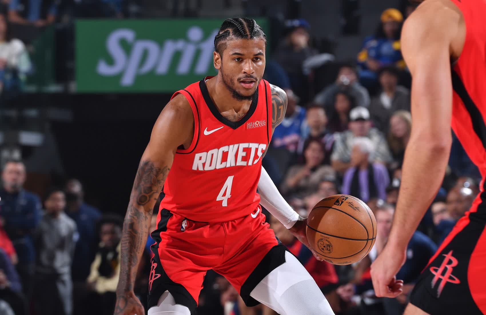 火箭队势不可挡,准备迎接下一场比赛 火箭队势不可挡,准备迎接下一场比赛