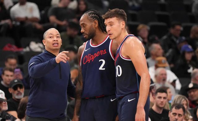 独行侠主场大胜尼克斯,结束连败 独行侠主场大胜尼克斯,结束连败