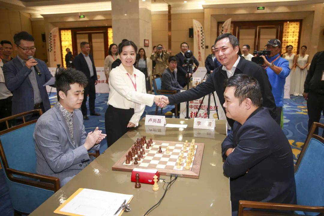 关于国际象棋大师赛收官战打响,中国棋手实力擒冠的信息 关于国际象棋大师赛收官战打响,中国棋手实力擒冠的信息