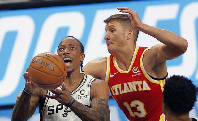 公牛碾压马刺，加里纳利绝境逆转