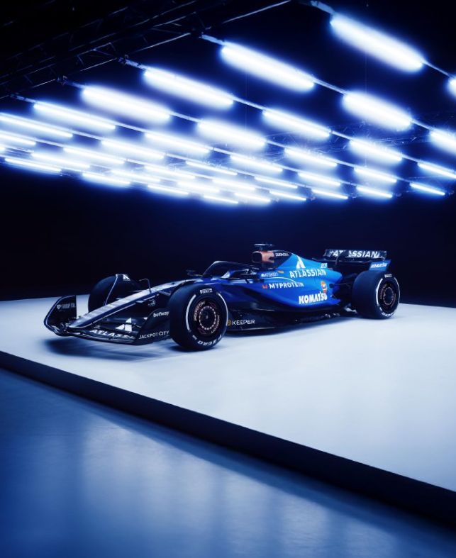 索伯车队轻取阿斯顿马丁,拉塞尔高光表现的简单介绍 索伯车队轻取阿斯顿马丁,拉塞尔高光表现的简单介绍