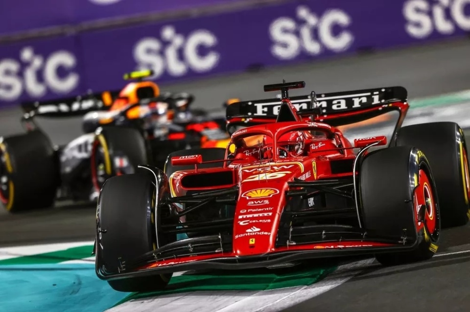 关于法拉利翻盘红牛车队,勒克莱尔惊艳四座的信息 关于法拉利翻盘红牛车队,勒克莱尔惊艳四座的信息