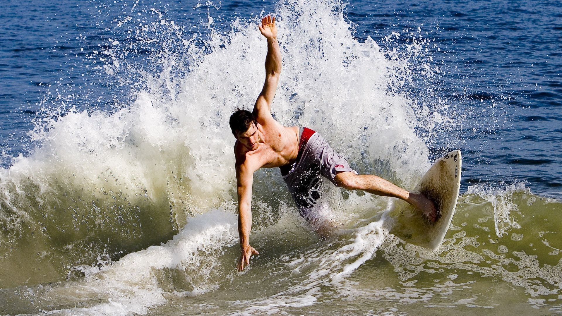 热血米兰撞碎铁血马竞,足球宇宙的量子纠缠